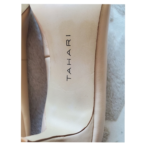 Tahari leather pep toe heels - Picture 9 of 11
